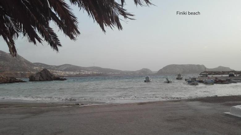 פויניקיון Arkasa Karpathos Seafront Paradisos מראה חיצוני תמונה